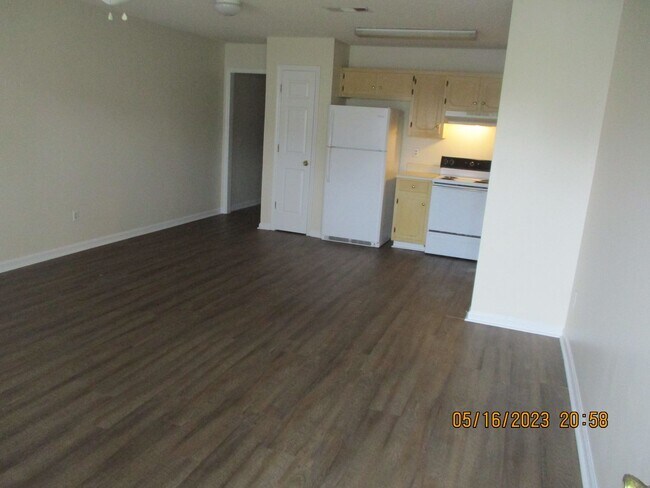 Foto del edificio - 900 18th Ave