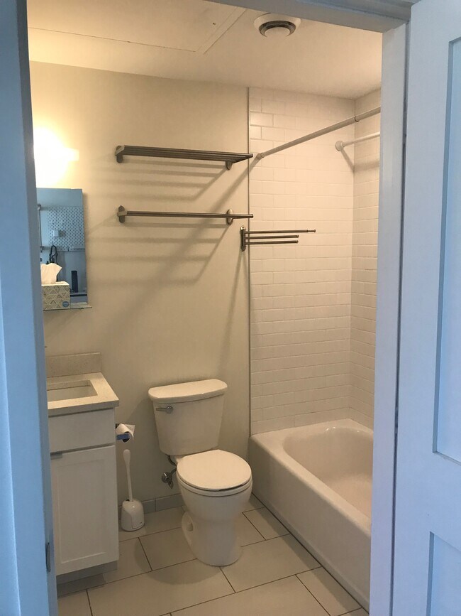 Baño - 60 Parris St