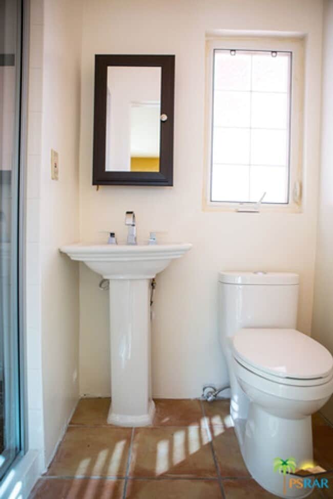 Building Photo - 723 E Camino Parocela