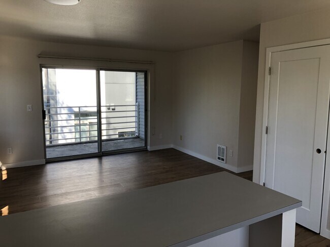 Foto del edificio - 1713 NW 64th St