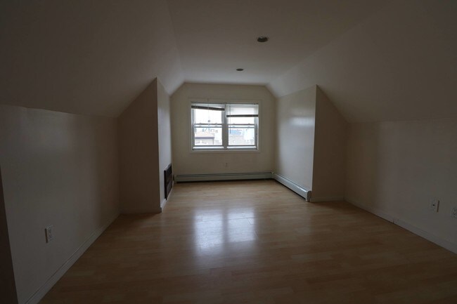 Building Photo - 1401 73rd St