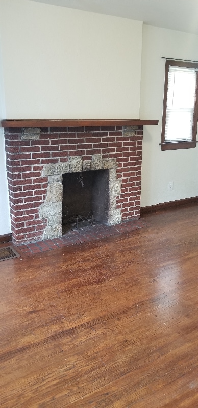 Building Photo - 25 Glencoe Ave