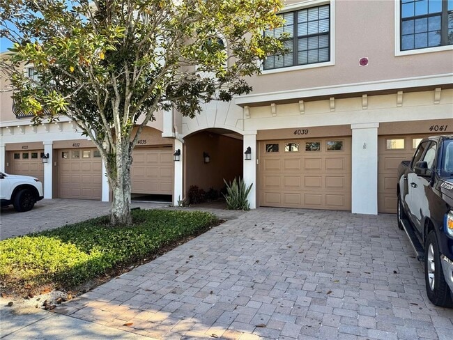 Foto del edificio - 4037 Overture Cir