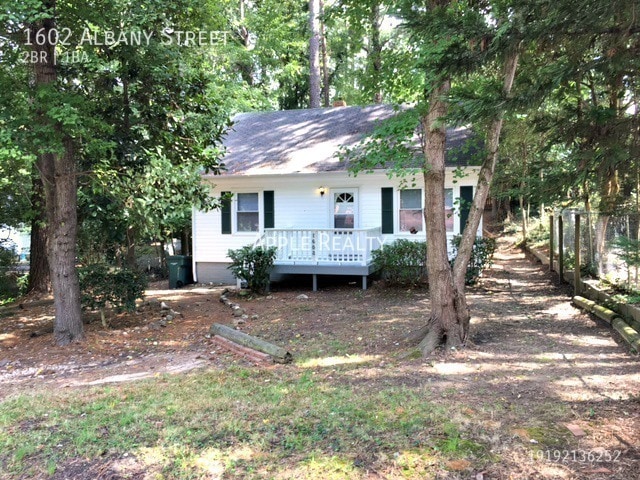 Photo - 1602 Albany St House