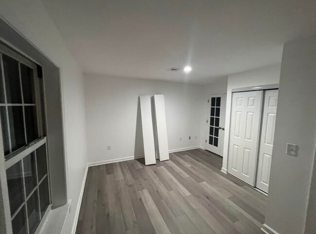 Building Photo - 2854 Buxton Ct