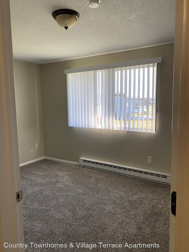 Building Photo - 2 br, 1 bath Apartment - 1 Chelsea Drive C...
