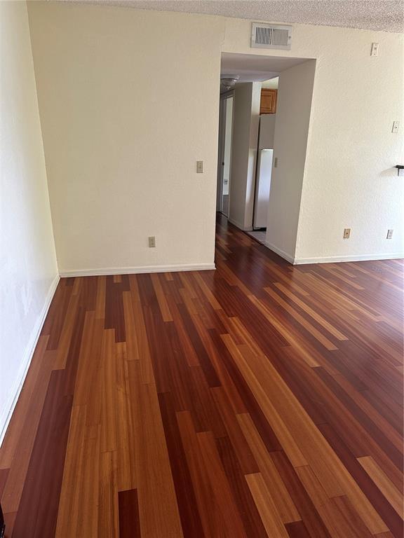 Foto del edificio - 1037 S Hiawassee Rd