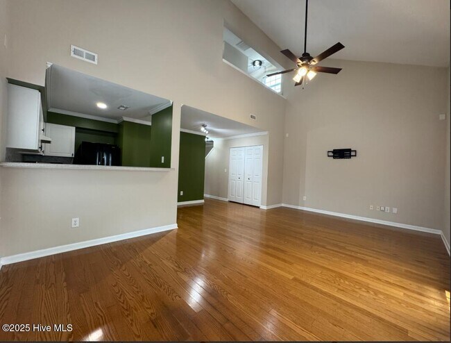 Foto del edificio - 4528 Crawdad Ct