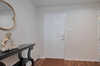 Building Photo - 21018 Whitehaven Bluff Trail