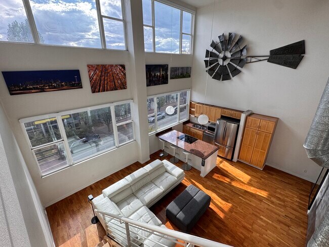 Foto del edificio - 2525 15th St