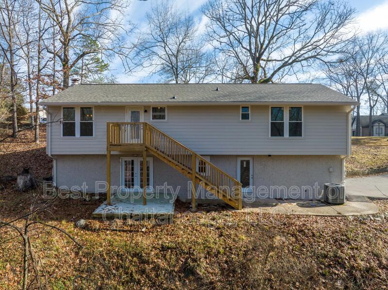 Primary Photo - 1313 Timbercrest Ln