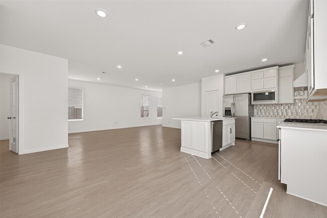 Building Photo - 6419 Orchid Bch Dr