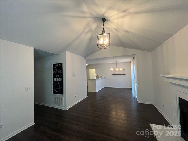 Foto del edificio - 10227 Grand Junction Rd