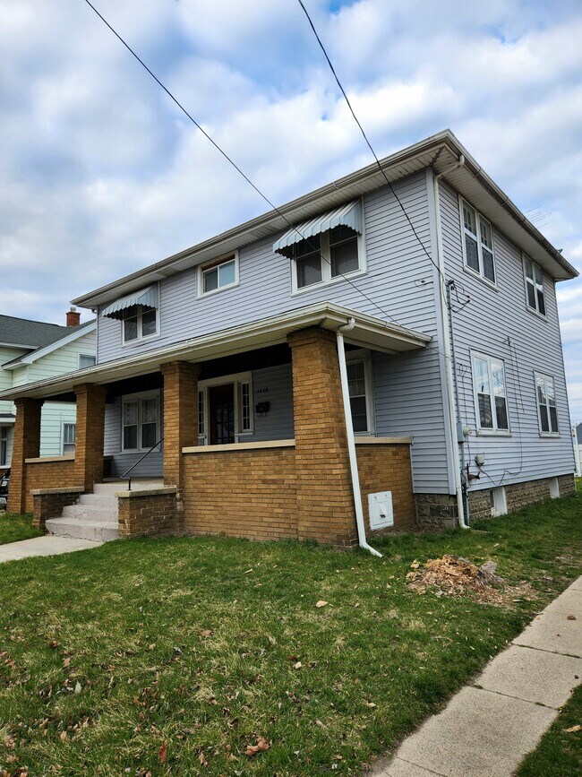Foto del edificio - 1638 Alpine Ave NW