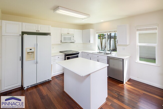 Building Photo - 91-6614-6614 Kapolei Pkwy