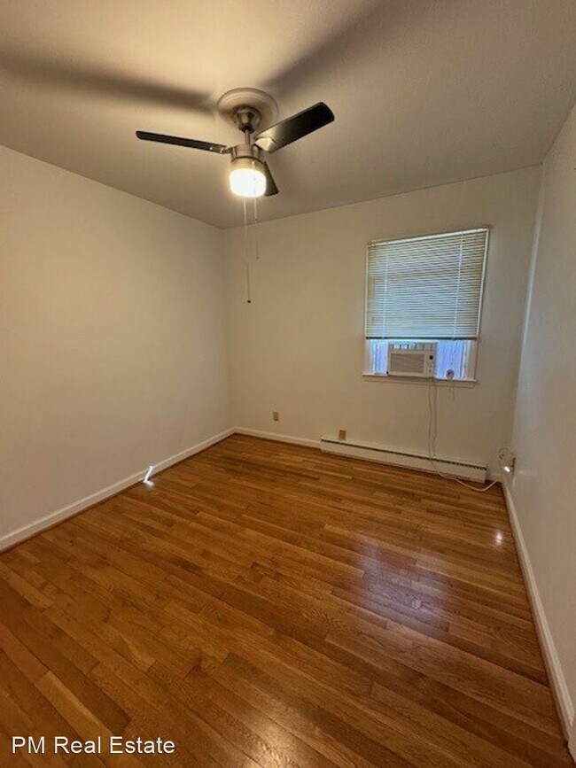 3 br, 2 bath House 2527 Pleasant Ridge Road Alquileres en Summerfield, NC