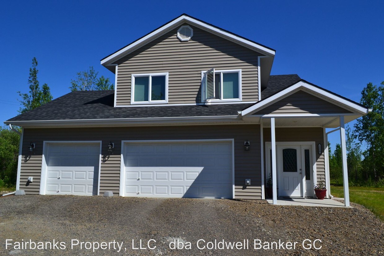 1228 Shooting Star Ct, North Pole, AK 99705 House Rental in North