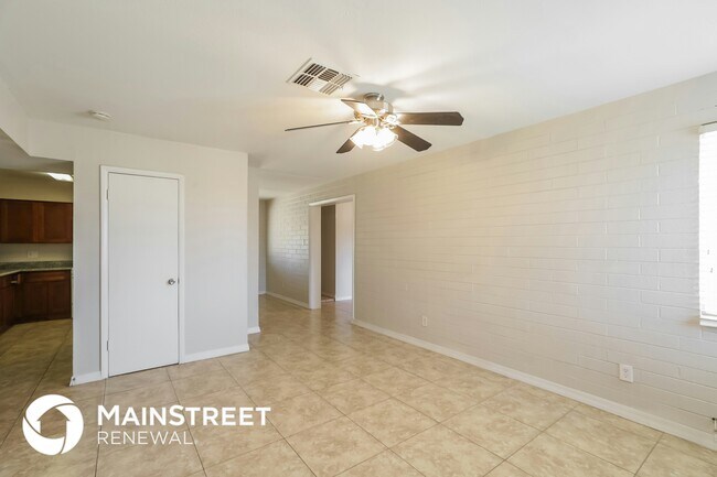 Foto del edificio - 5520 N 63rd Ave