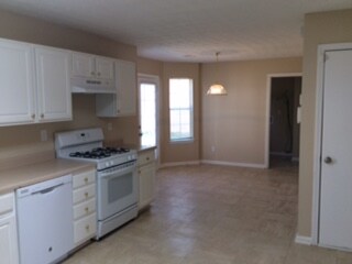 Building Photo - 55 Grayson Ln