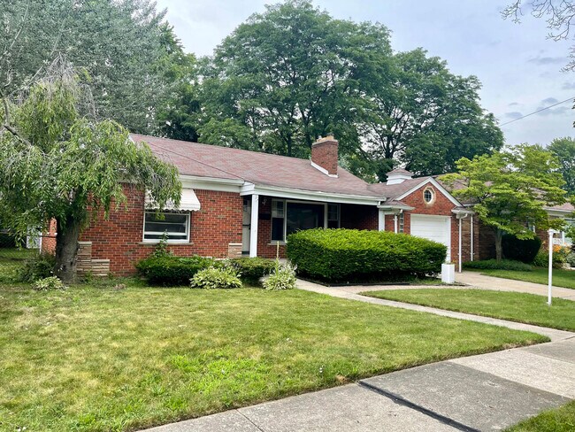 Foto del edificio - 21521 Benjamin St