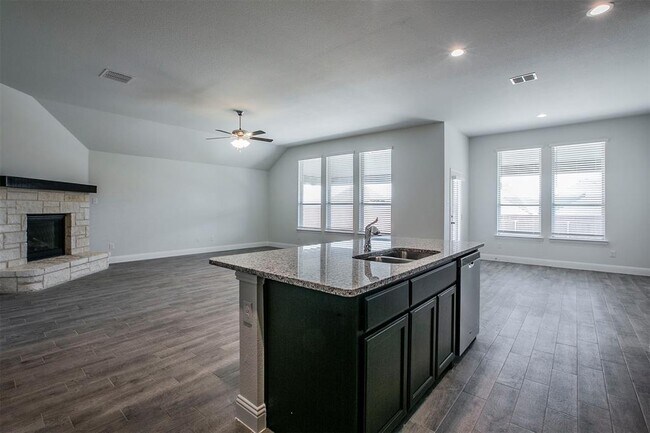 Building Photo - 509 Christel Sun Ln