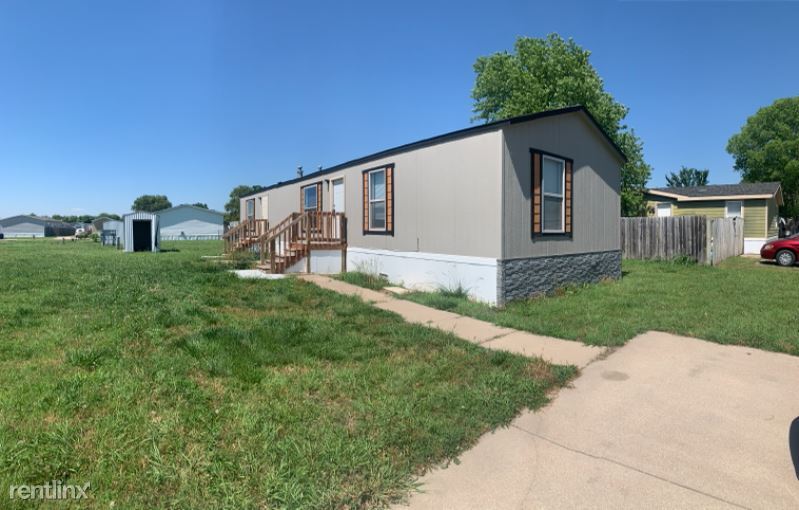 3 br, 2 bath House 761 Wilson Dr. House for Rent in Towanda, KS