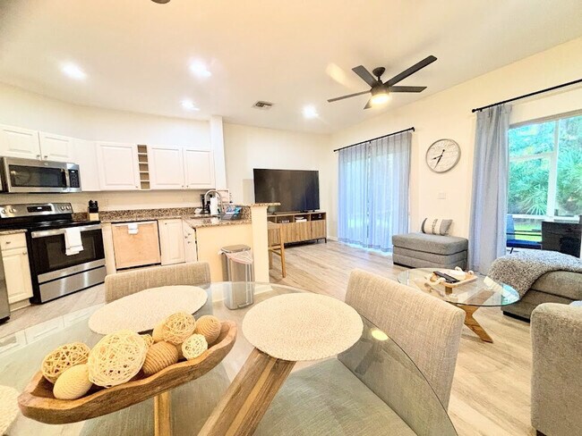 Foto del edificio - 8267 Mulligan Cir
