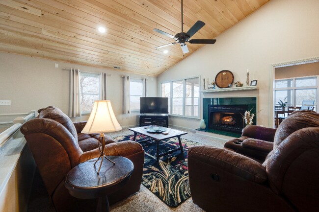 Foto del edificio - 749 Ramey Mountain Rd