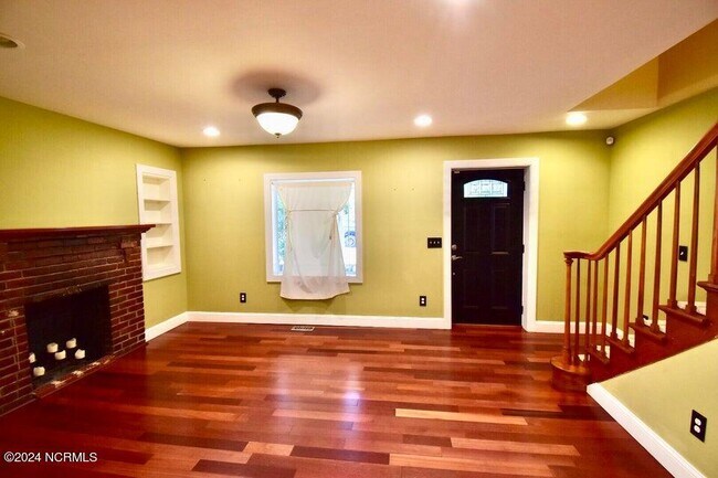 Foto del edificio - 835 N Ashe St