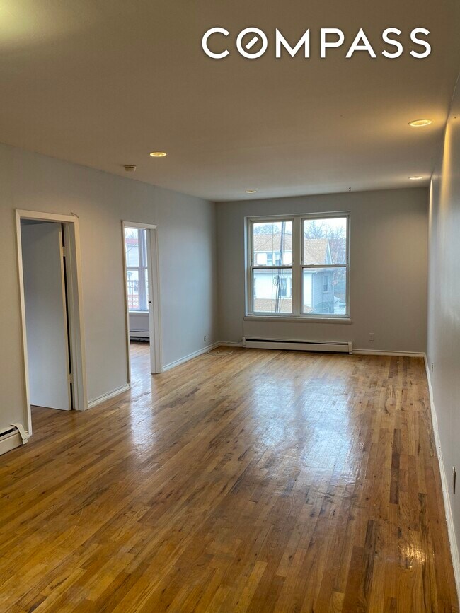 318 Ditmas Ave Unit 5, Brooklyn, NY 11218 Room for Rent in Brooklyn