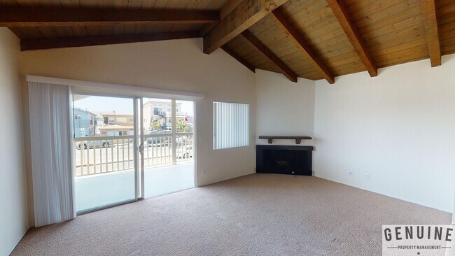 Building Photo - 906 W Balboa Blvd