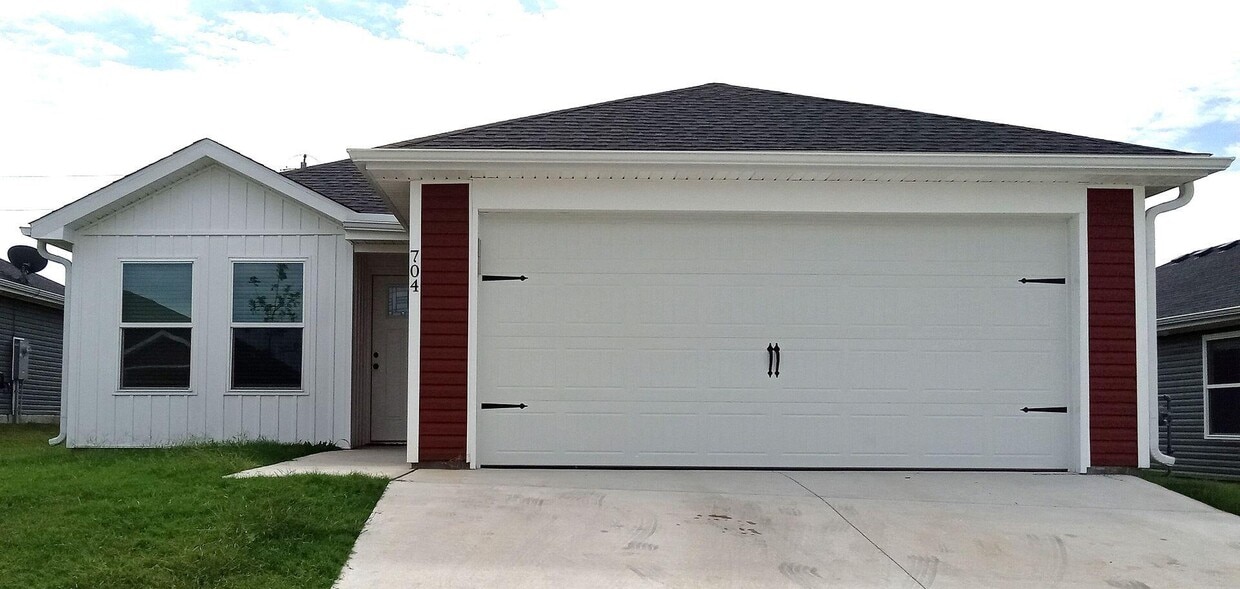 704 Short Leaf, Oronogo, MO 64855 House Rental in Oronogo, MO