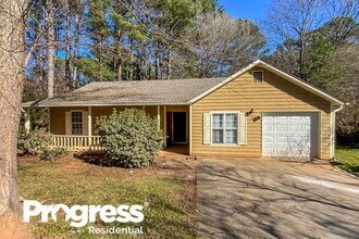 Building Photo - 492 Maid Marion Ln