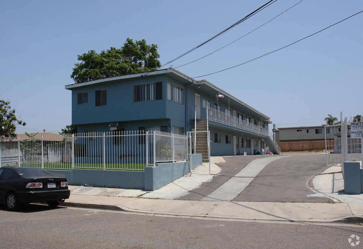 Primary Photo - 33 Woodlawn Ave