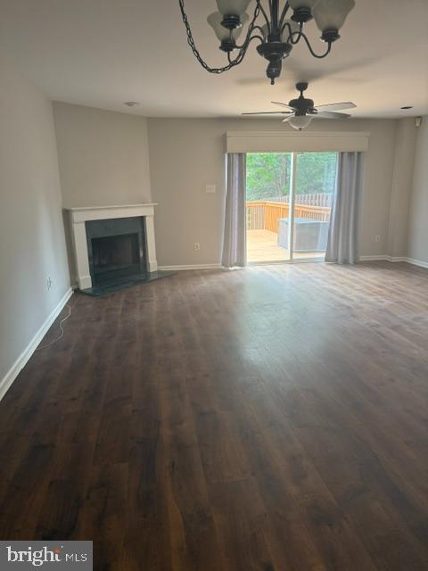 Building Photo - 110 Pin Oak Ct