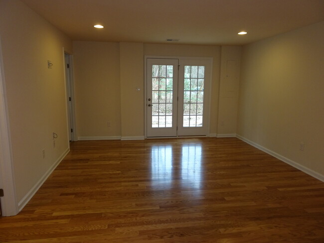 Building Photo - Newly built Town Home for Rent in Williams...