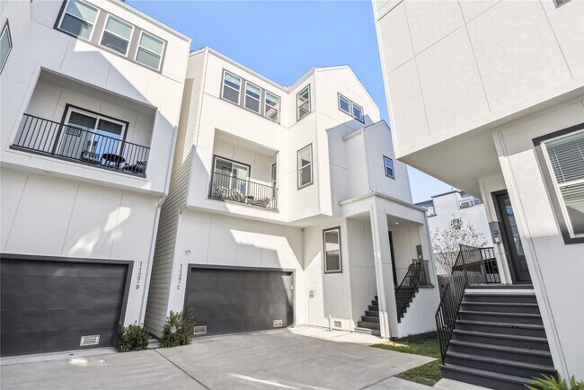 Foto del edificio - 1127 W 16th St