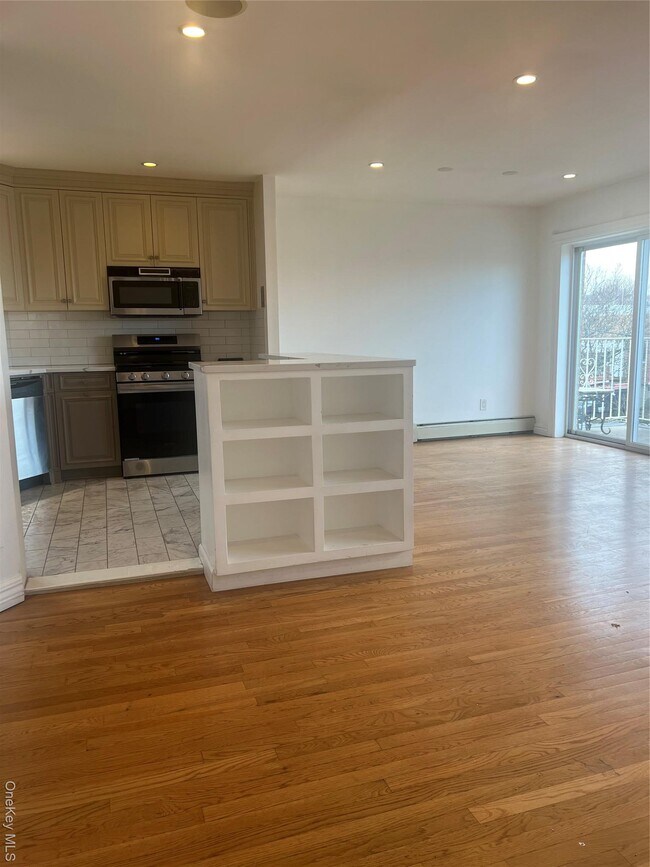 Foto del edificio - 20-05 Hazen St