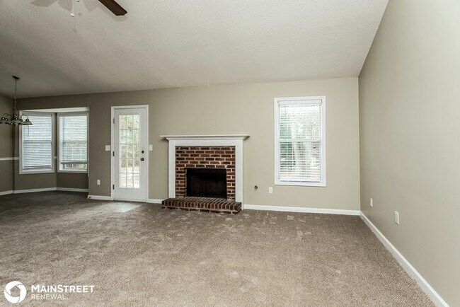 Building Photo - 831 Rosewood Circle, Jonesboro, GA 30238