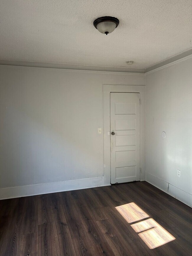 Foto del edificio - 725 44th St
