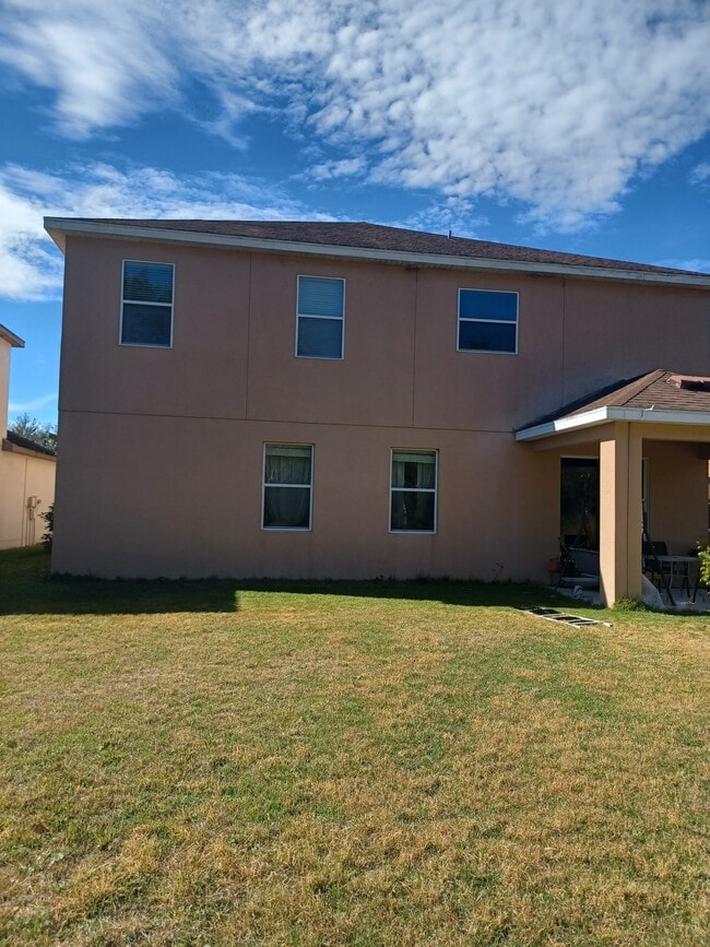 Foto del edificio - 20303 Autumn Fern Ave