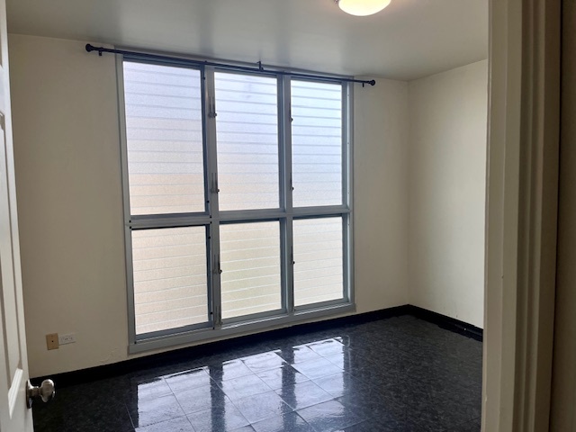 Foto del edificio - 2440 Date St