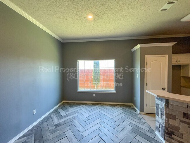 Building Photo - 9708 Uvalde Ave