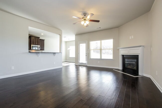 Foto del edificio - 216 Sleepy Way