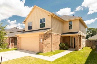 Building Photo - 2446 Tomica Ct