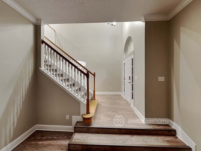 Foto del edificio - 1729 Highland View Dr