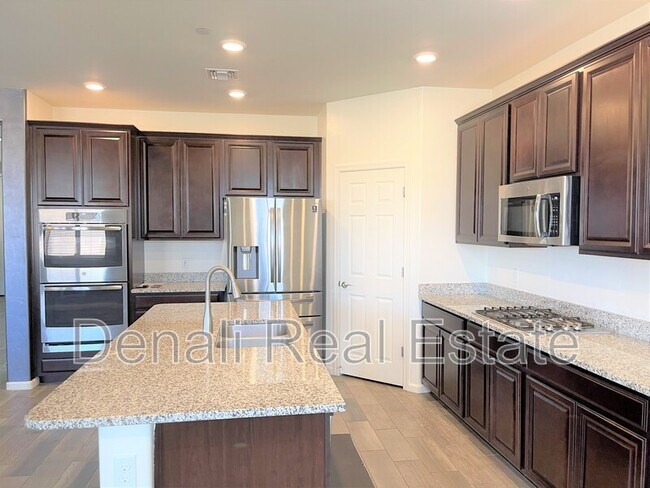 Foto del edificio - 12080 N Gadwall Dr