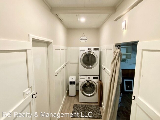 Building Photo - 4 br, 2 bath House - 173 N Arlington