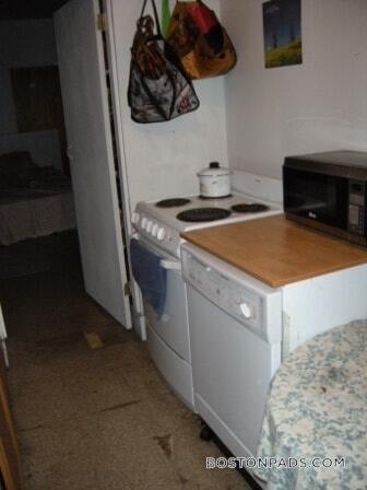 Building Photo - 35 Brookline St