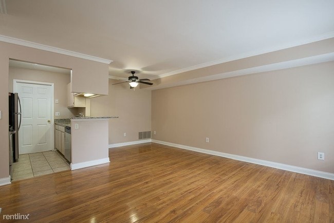Building Photo - 2 br, 2.5 bath Condo - 22361 Atlantic Pointe